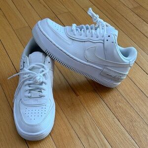 Nike Air Force White Low-Top Leather Sneakers Women’s 8